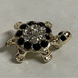Vintage Small Rhinestone Turtle Tortoise Tac Hat Lapel Pin Brooch Estate Jewelry